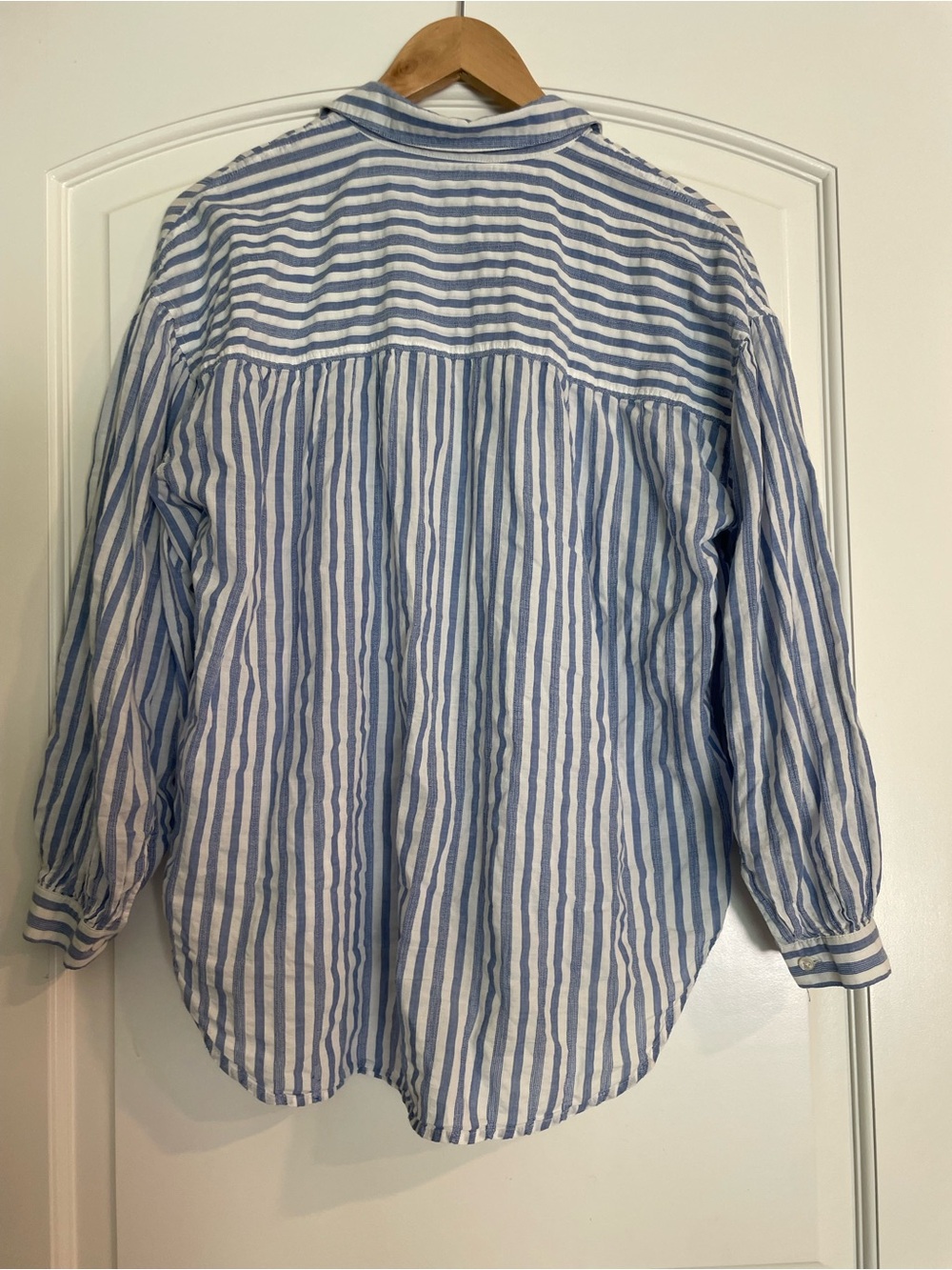 Rails Cotton Shirt Women’s Button Down Blue White Striped Long Sleeve Small - Picture 3 of 8
